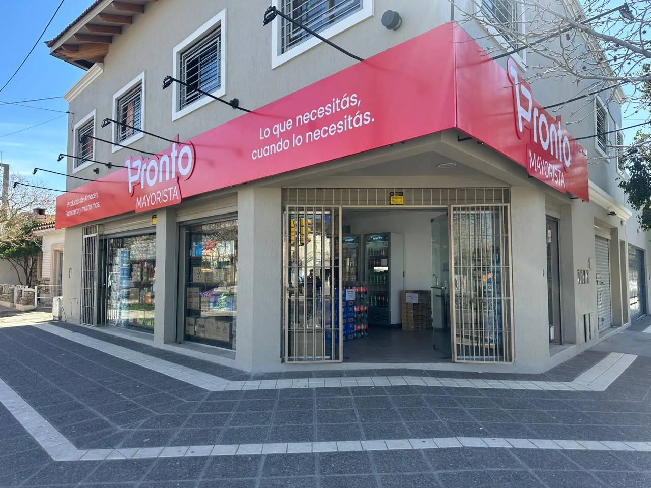 Frente del local de Pronto Mayorista en Pablo Pescara 608, Maipú